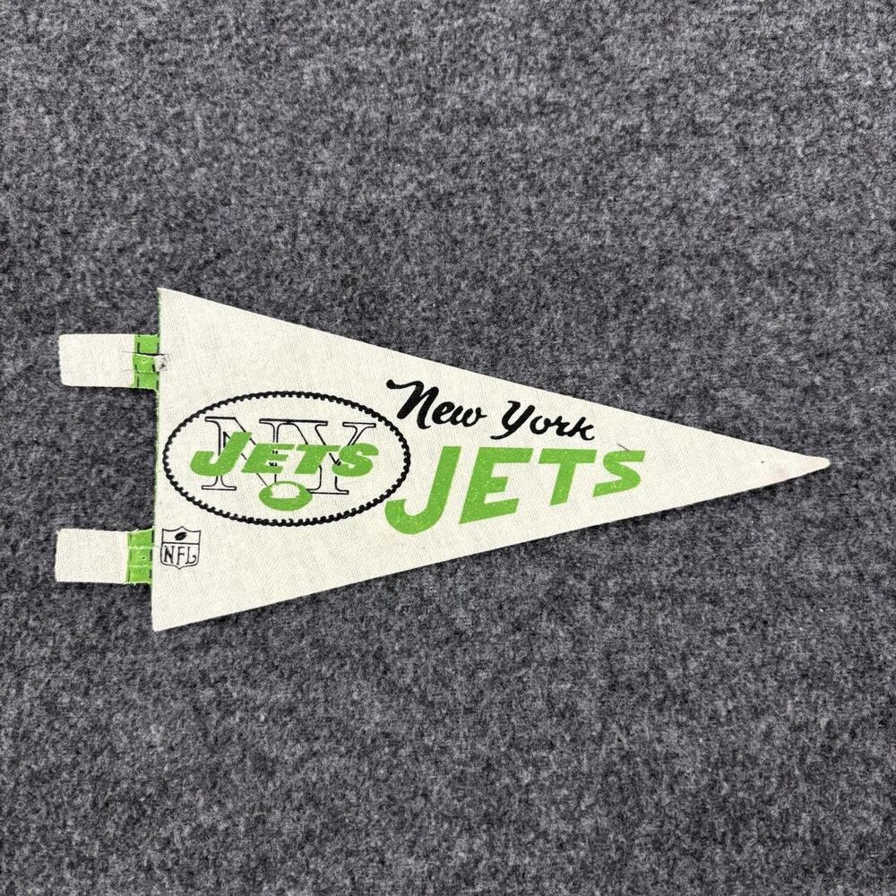 Vintage New York Jets Mini Pennant 7” NFL Football